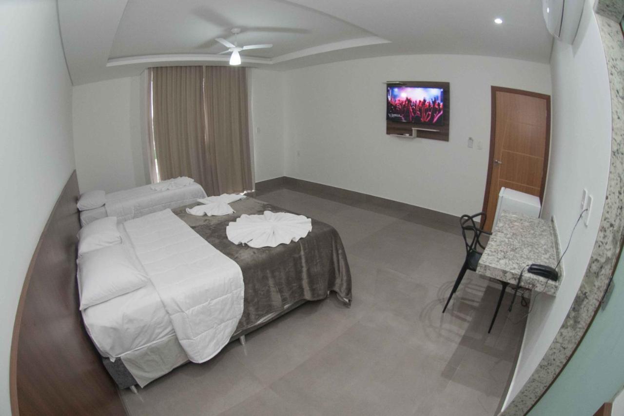 Hotel Esmeralda Verde Teófilo Otoni エクステリア 写真