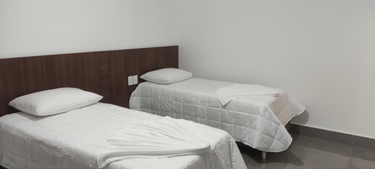 Hotel Esmeralda Verde Teófilo Otoni エクステリア 写真