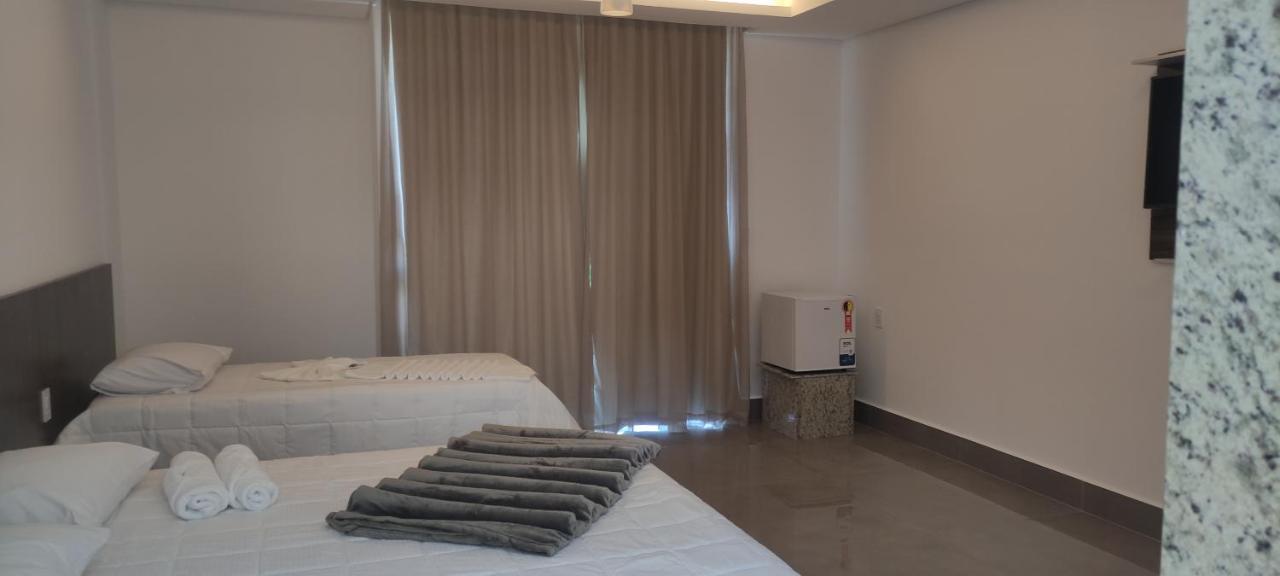 Hotel Esmeralda Verde Teófilo Otoni エクステリア 写真