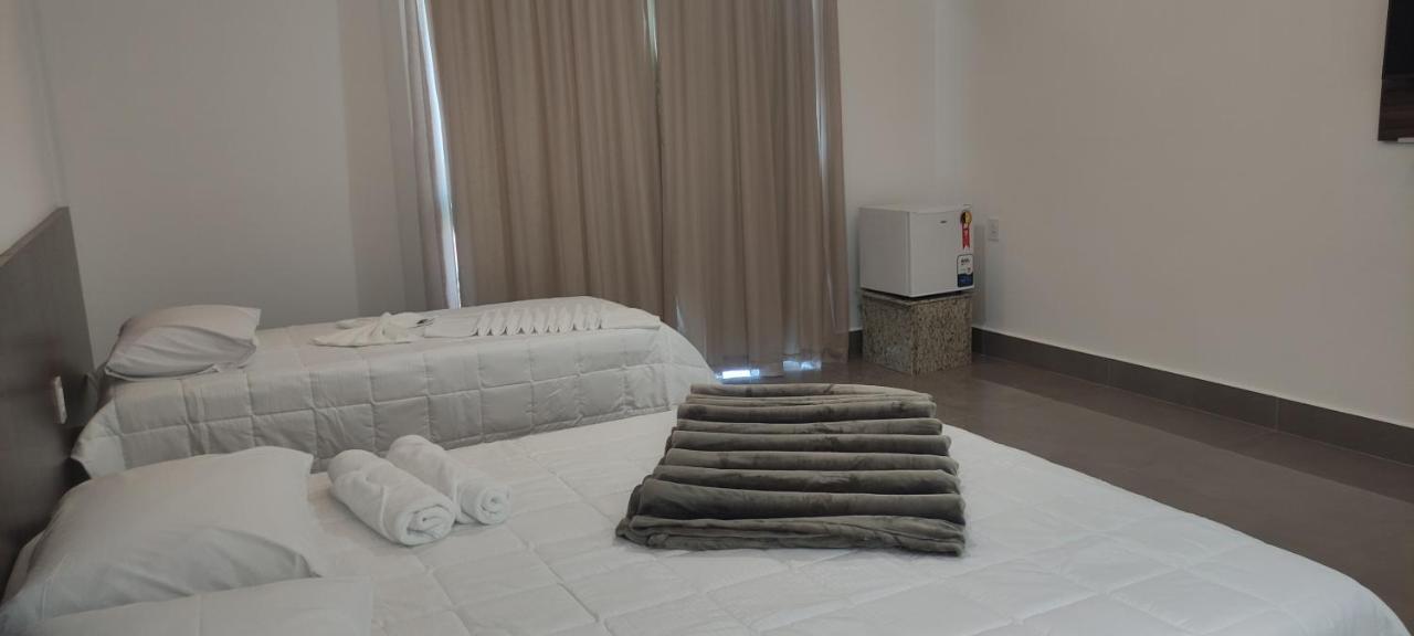 Hotel Esmeralda Verde Teófilo Otoni エクステリア 写真