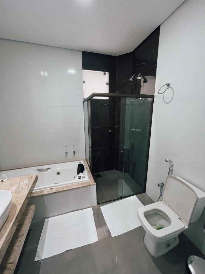 Hotel Esmeralda Verde Teófilo Otoni エクステリア 写真